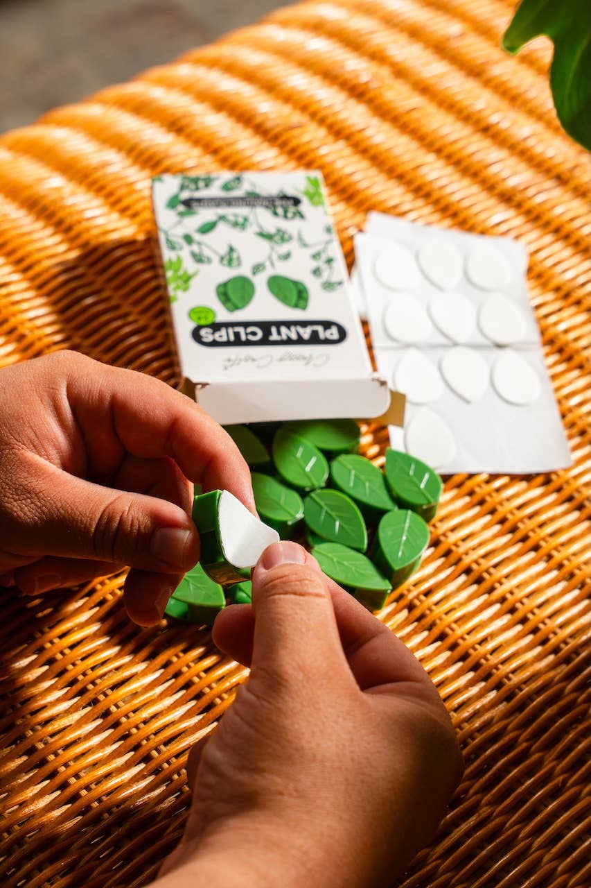 Classy Casita - Wholesale Garden Tool - Plant Clips (Bulk)3