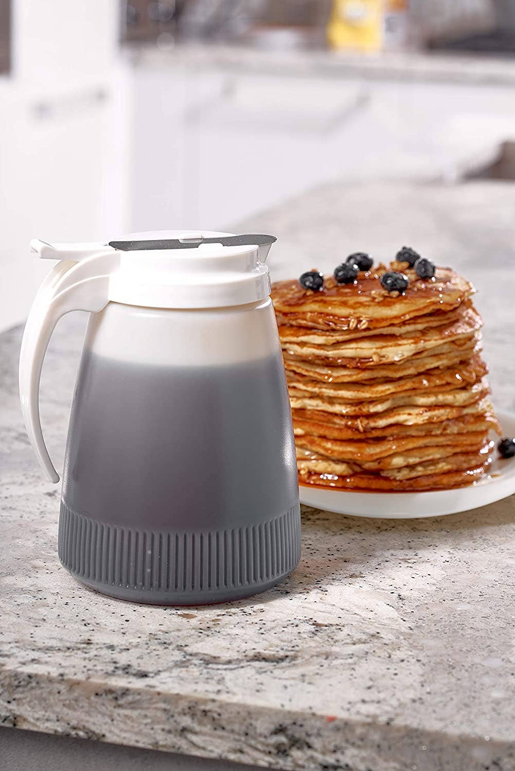 EcoQuality - Wholesale Oil/Vinegar Dispenser - 48Oz Plastic Syrup Dispenser with Plastic Lid and Stainless11