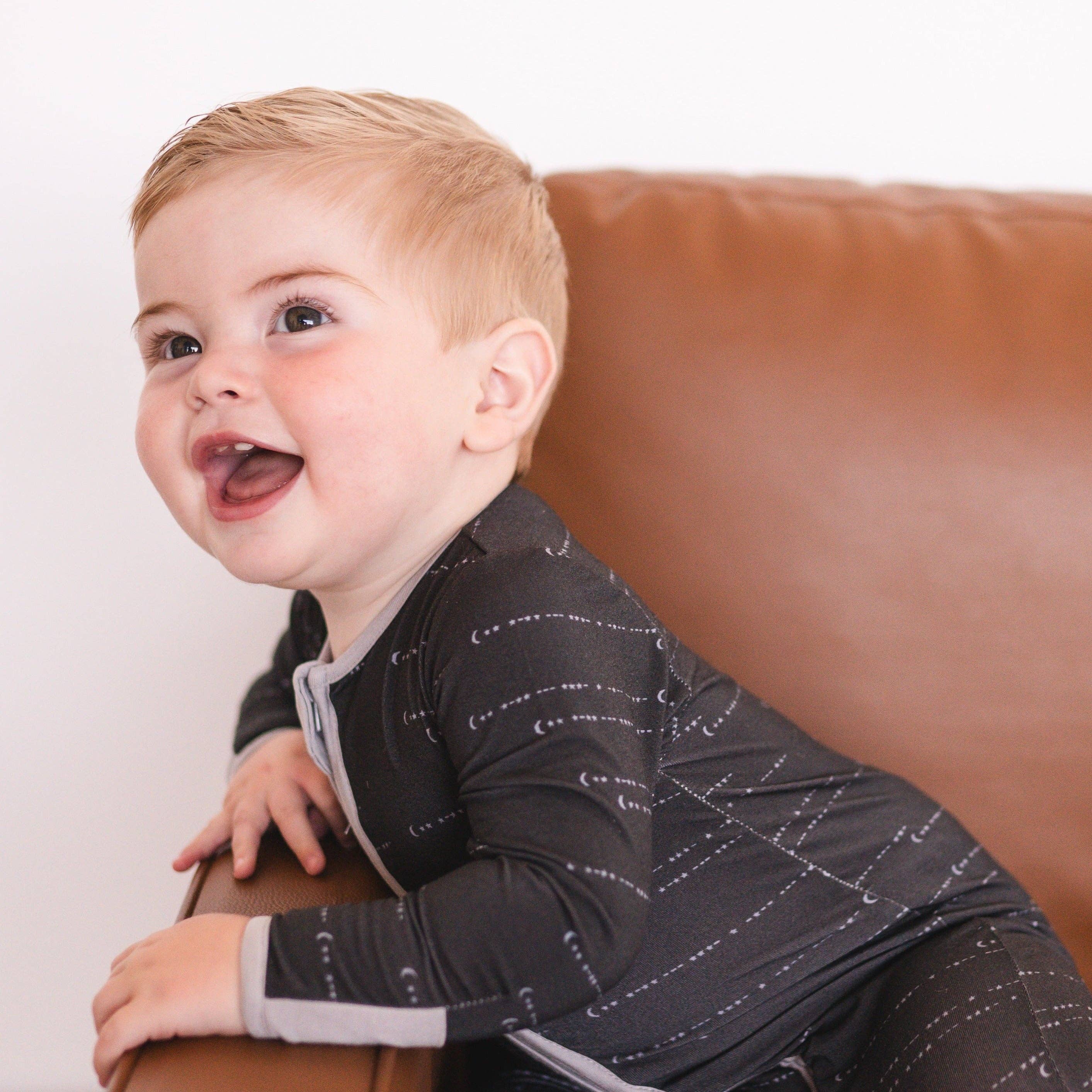 Will & Charlie Shop - Wholesale Sleepsuit - Baby - Love You To The Moon Bamboo Zipper Footie Baby Sleeper4