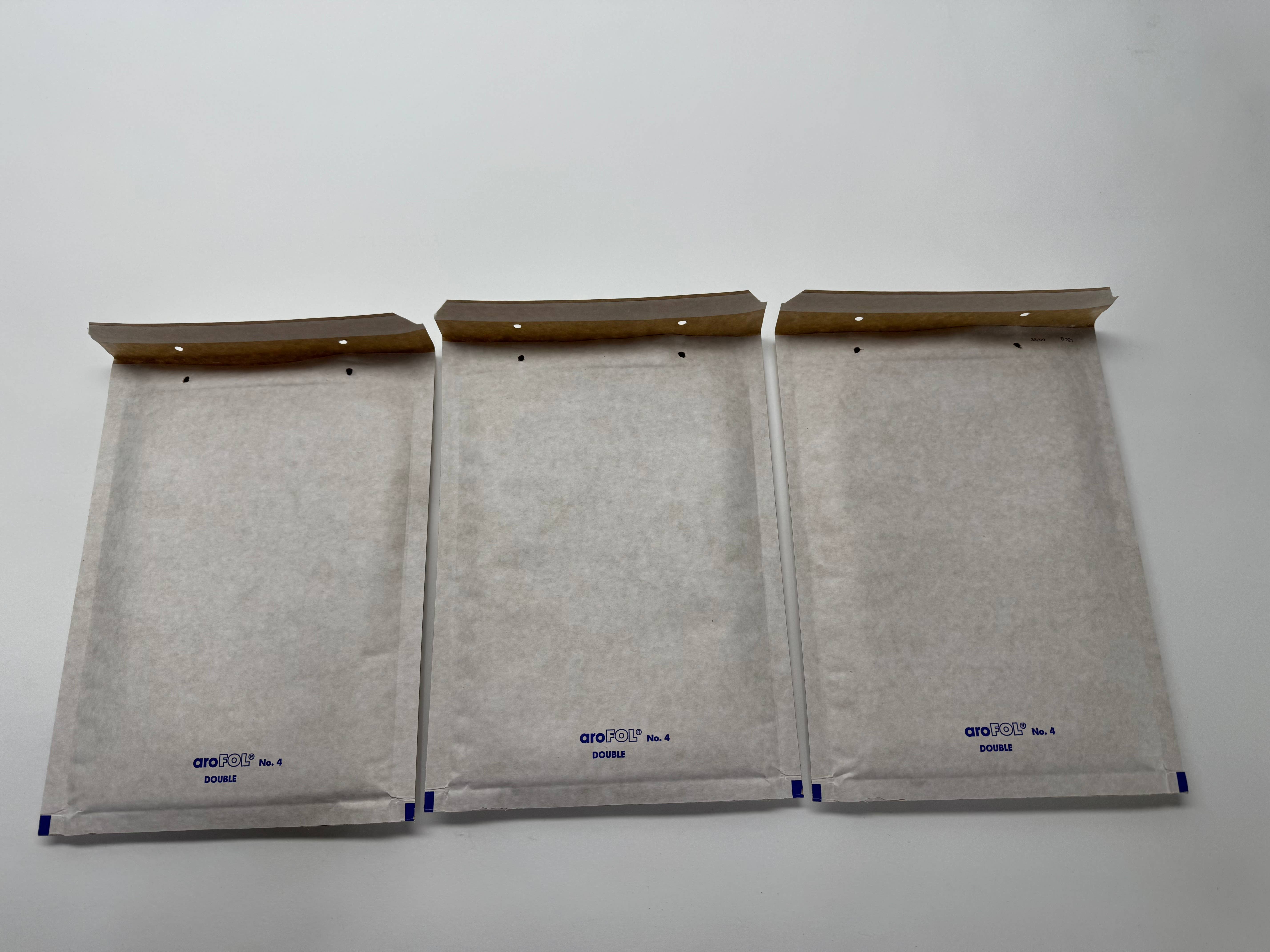 Salzmann Restwaren GmbH - Wholesale Envelopes - Bubble mailers & shipping envelopes, gusseted envelopes2