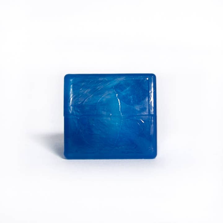JUBE JWLS - Vente Bague de cocktail/de cérémonie - Blue-Ray - Bijou en anneau en plastique recyclé unique2