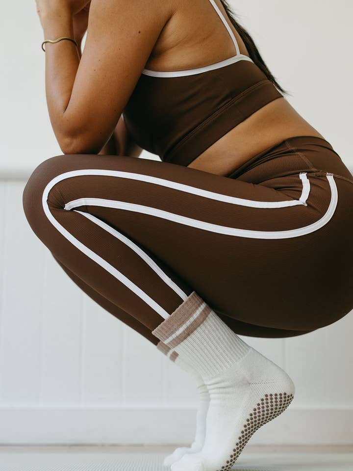 Lotties - Wholesale Socks - Women's - Retro Stripe Crew Grip Socks13