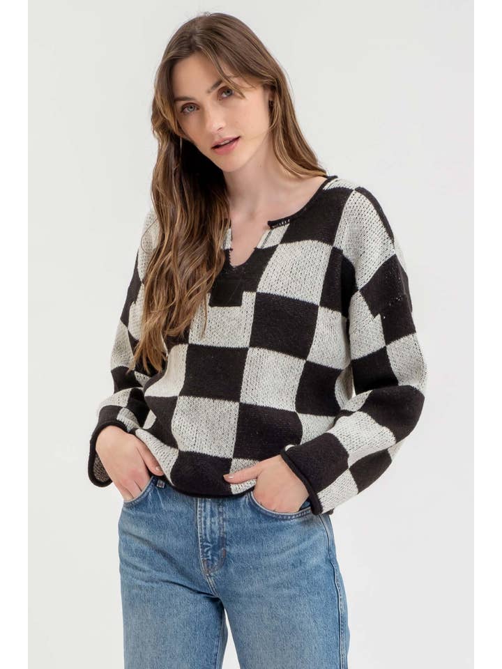 Blu Pepper - Wholesale Knit Sweater - Women's - CHECKERED SPLIT NECK LONG SLEEVE KNIT SWEATER