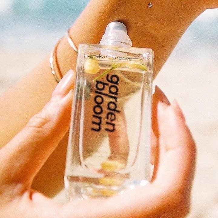 profumo roll-on giardino biologico in fiore per la vendita all'ingrosso da parte di Kai's Groove