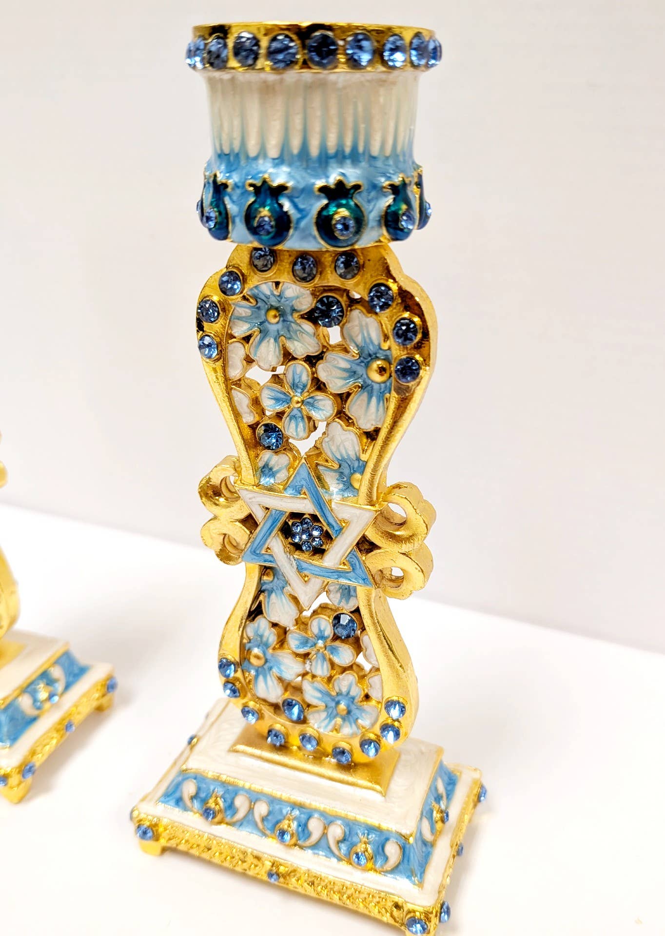 Collection by Nouvelle – wholesale Candle holder – Shabbat Flower and Star of David Design Candle Holder Set1