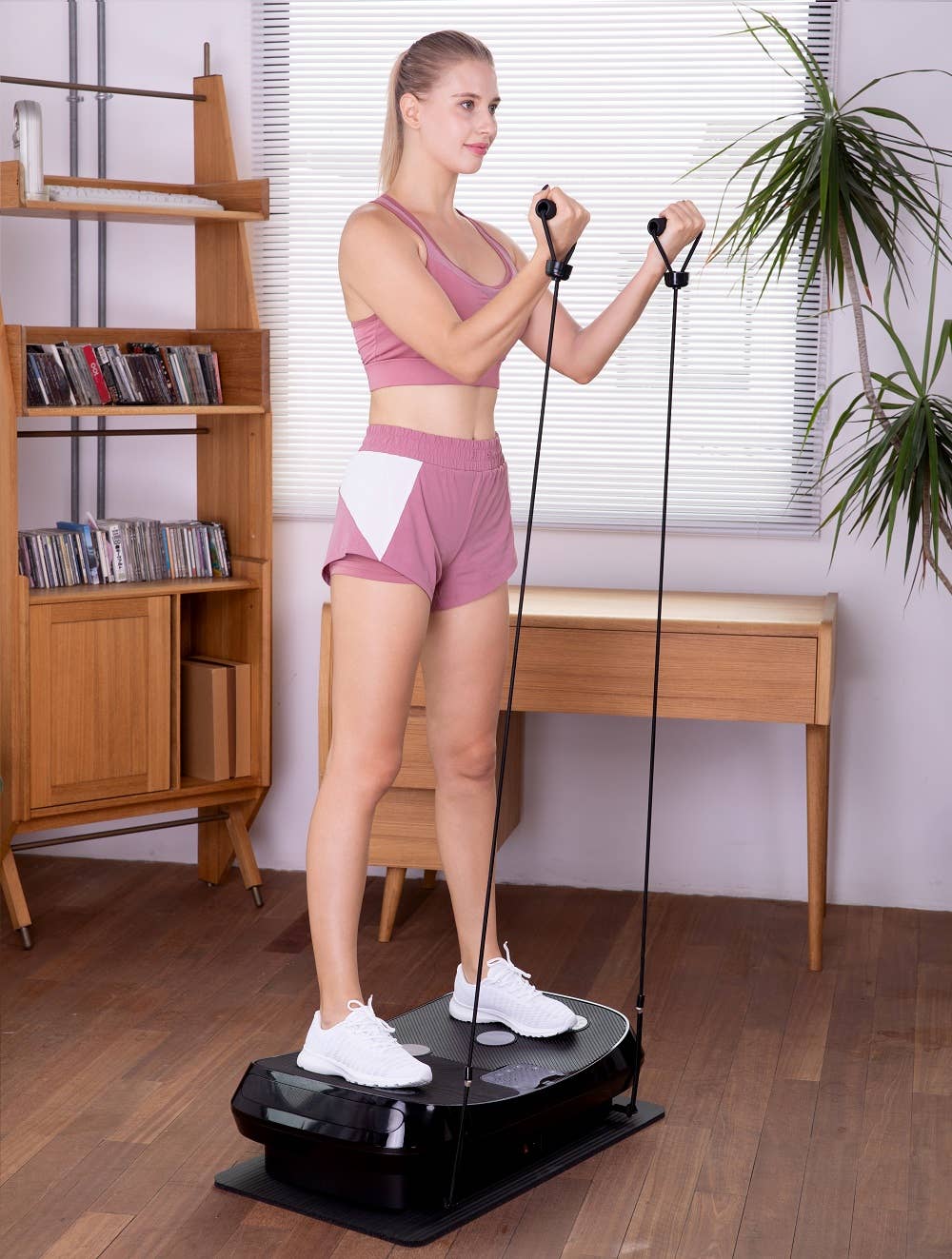 TrendRehab - Wholesale Fitness Equipment - FitnessPlate-4D - vibrationplate3