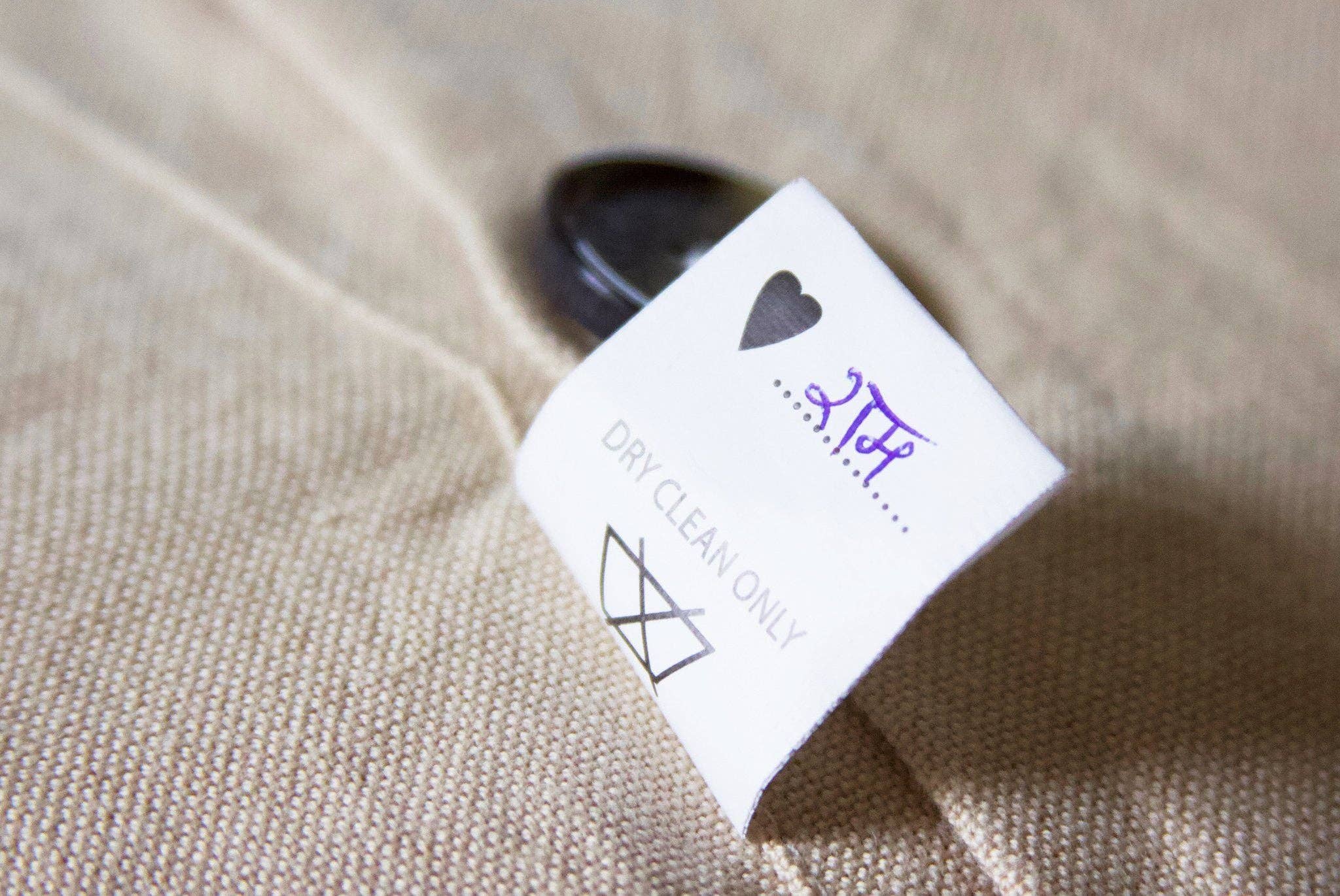 catstudio - Wholesale Throw/Decorative Pillow - Los Angeles Hand-Embroidered Pillow4