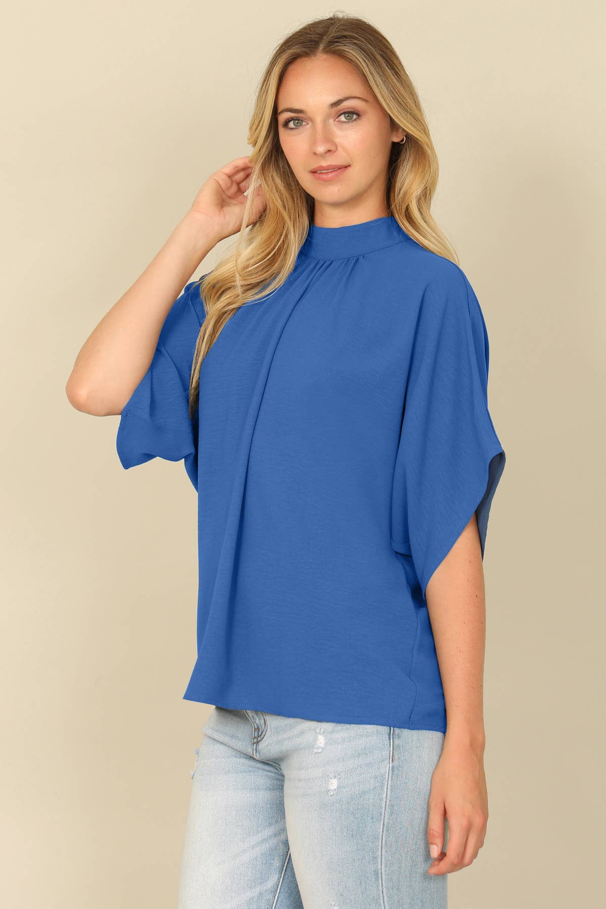 You & Me – Großhandel Bluse – Damen – YMT20083V-SOLID RÜCKENBAND DOLMAN-ÄRMEL HOCHHALS-TOP18