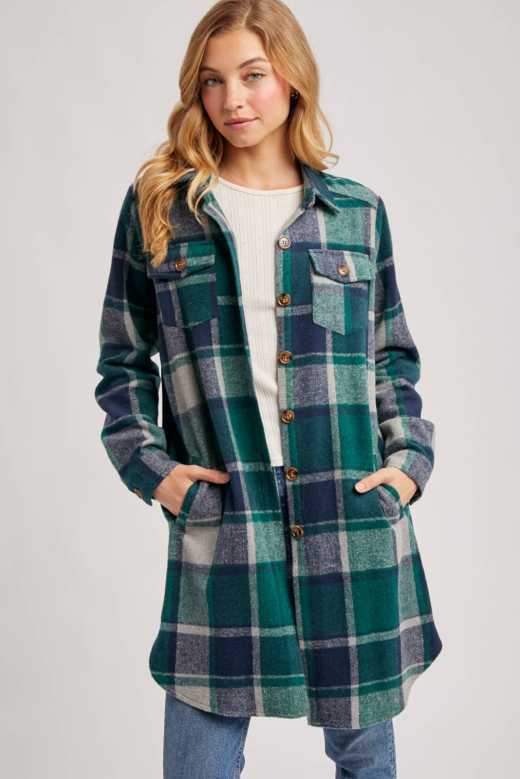 Bluivy – Engroshandel Skjortejakke/shacket – til kvinder – FLANNEL PLAID LANGLINE SHACKET1