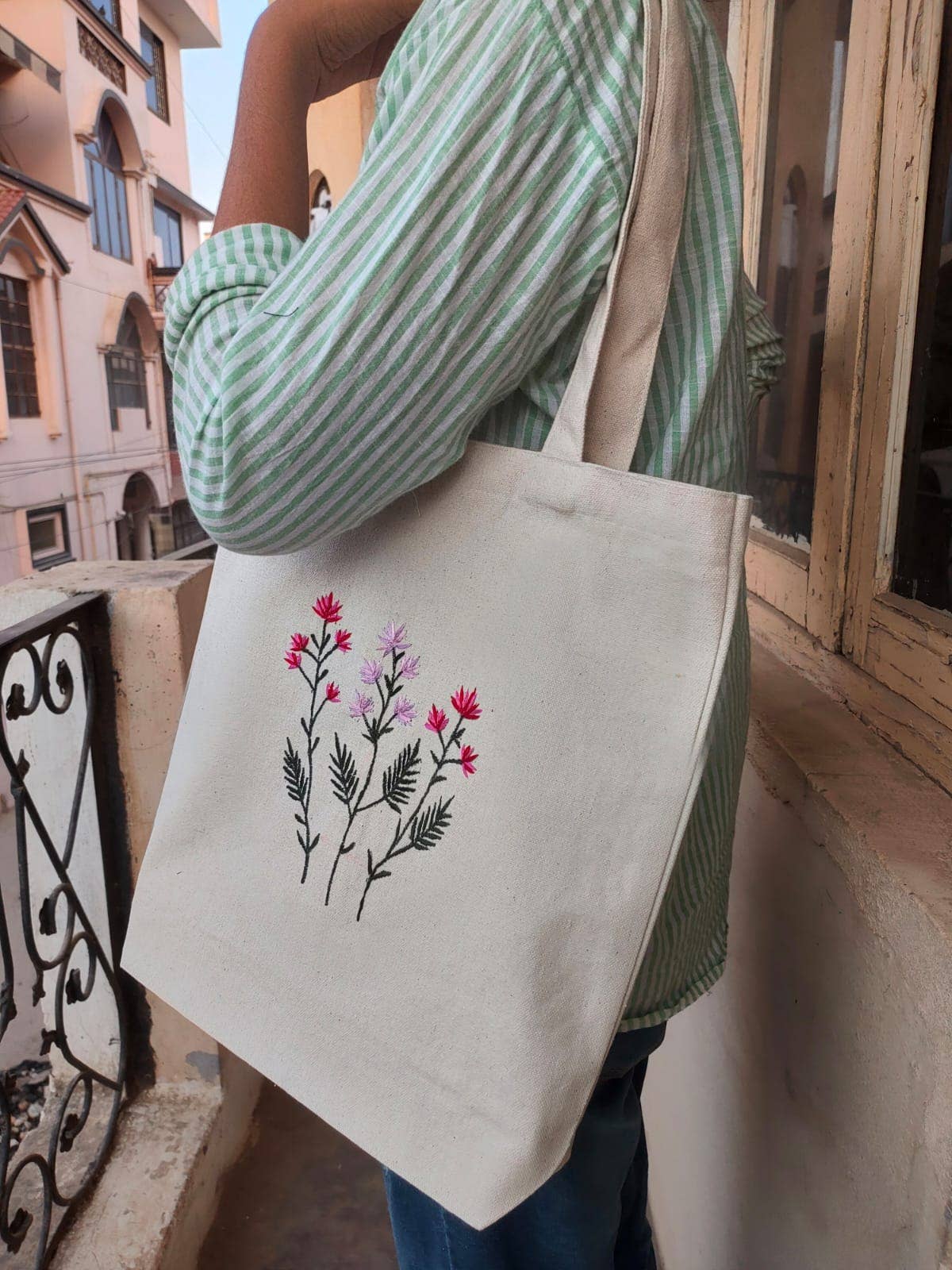House of Kraft Jewelry & Accessories - Wholesale Tote Bag - Women's - Plain Design | Fabric Bag | Eco Canvas Bag1