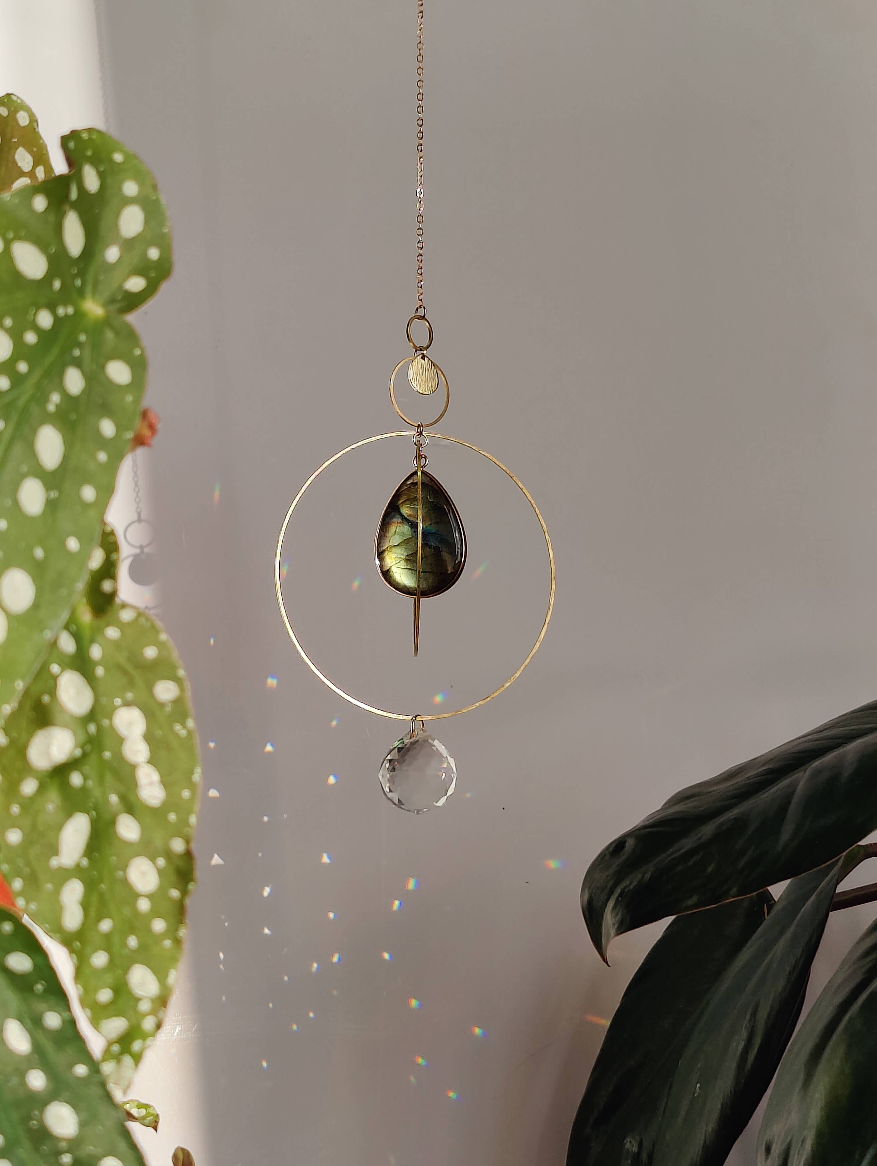 Atelier Intuitive - Wholesale Suncatcher - NOVA • Brass suncatcher, crystal and flash Labradorite2