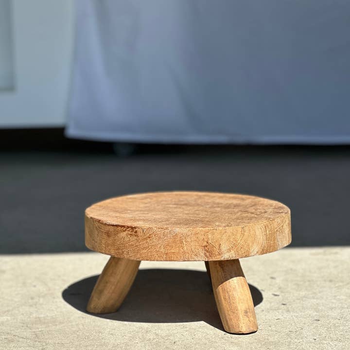 Office Objets - Wholesale Stool - Small low three-legged stool in upcycled blond teak D:30 H:1562