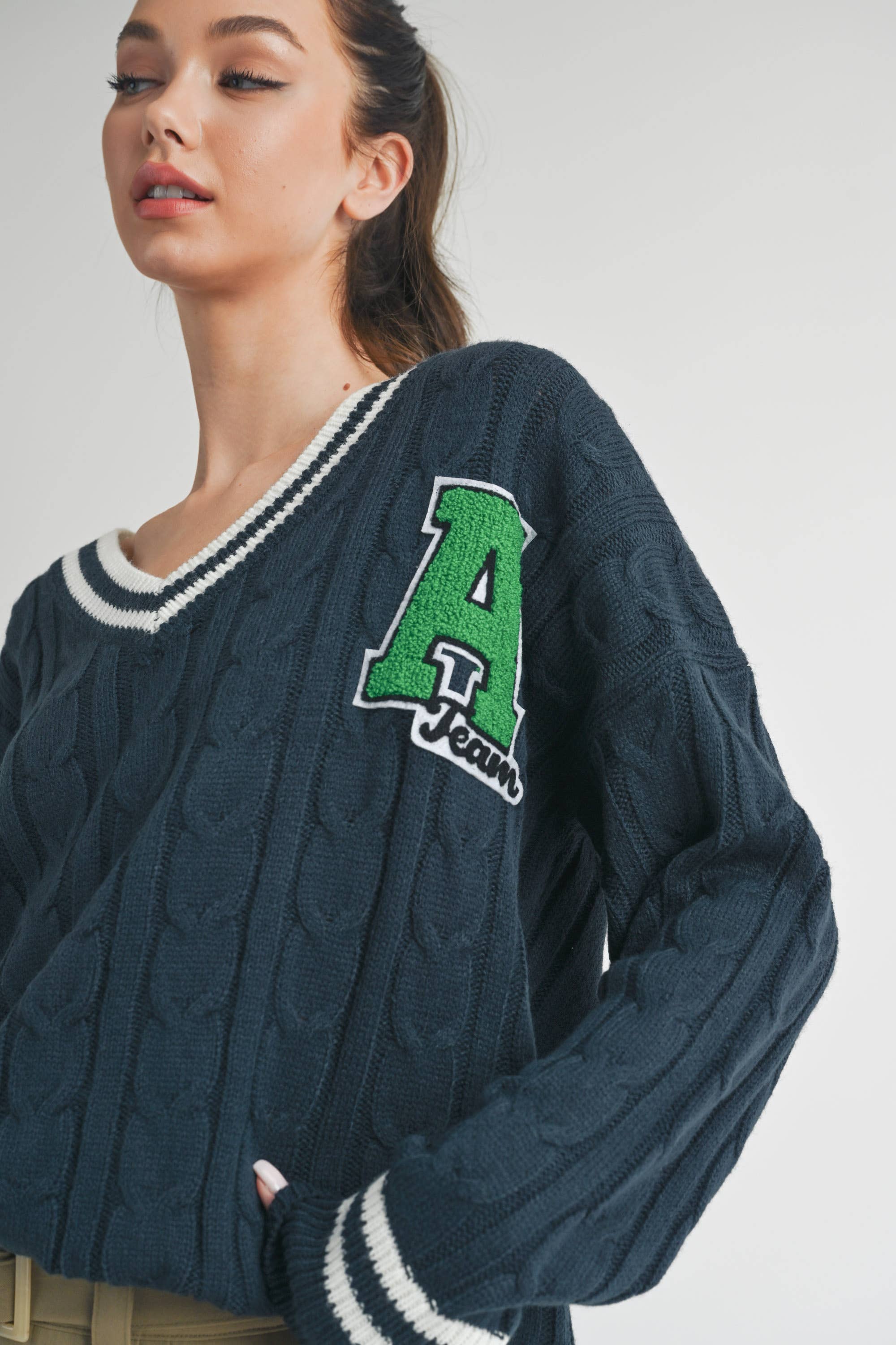 Klesis - Wholesale Knit Sweater - Women's - IT2990 VARSITY PATCH V NECK CABLE KNIT SWEATER5