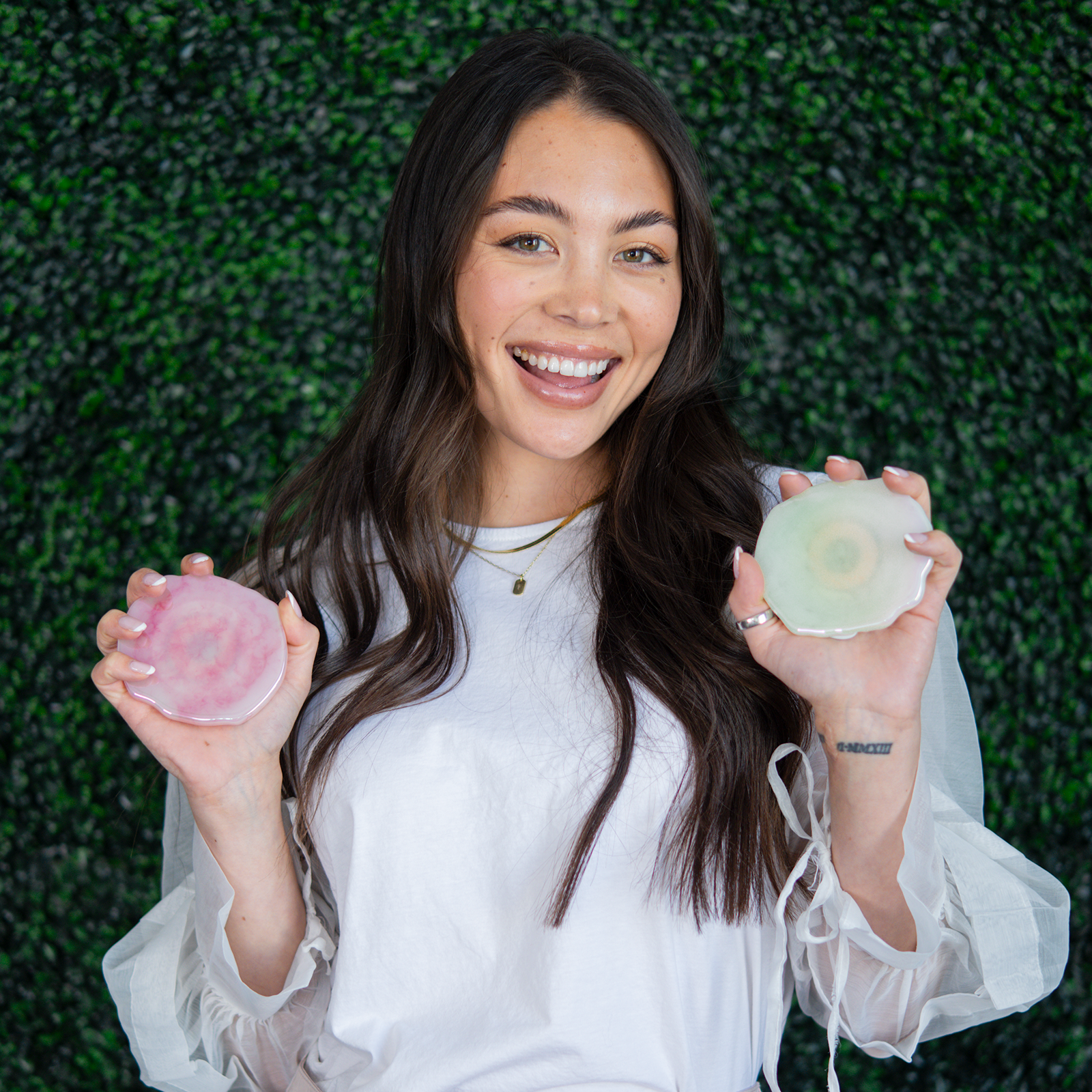 Ellie Rose – Engroshandel Små/håndholdte apparater – Trådløs oplader - Rose Quartz Crystal Holografisk4