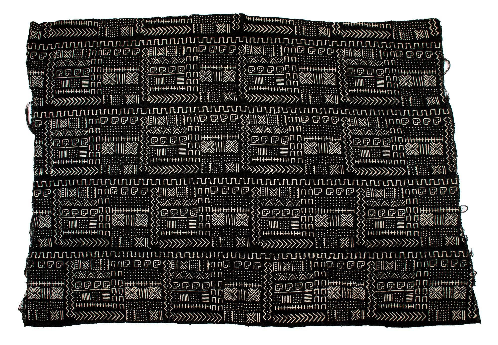 The Bead Chest – wholesale Tapis/Textil – Ebony svart Bogolan Mali lera tyg (Sikasso Design)1