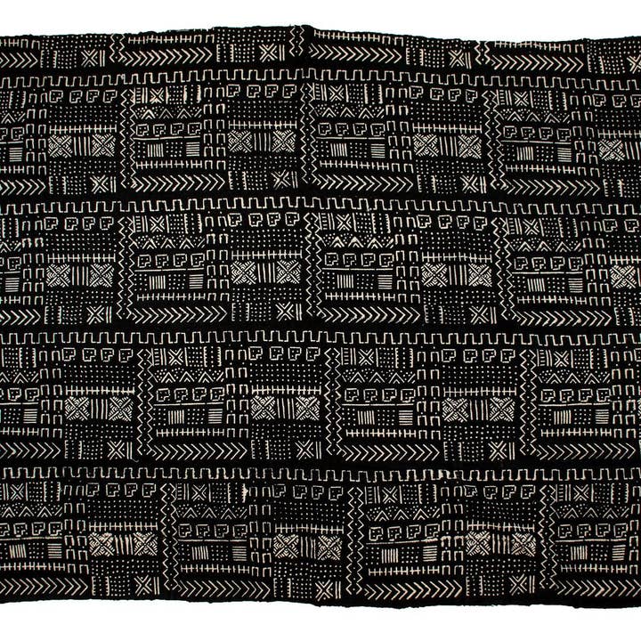 The Bead Chest – wholesale Tapis/Textil – Ebony svart Bogolan Mali lera tyg (Sikasso Design)1