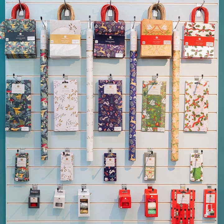 Talking Tables EU - Wholesale Wrapping Paper Roll - Forest Recycled Holiday Wrapping Paper | 3m | Christmas |1