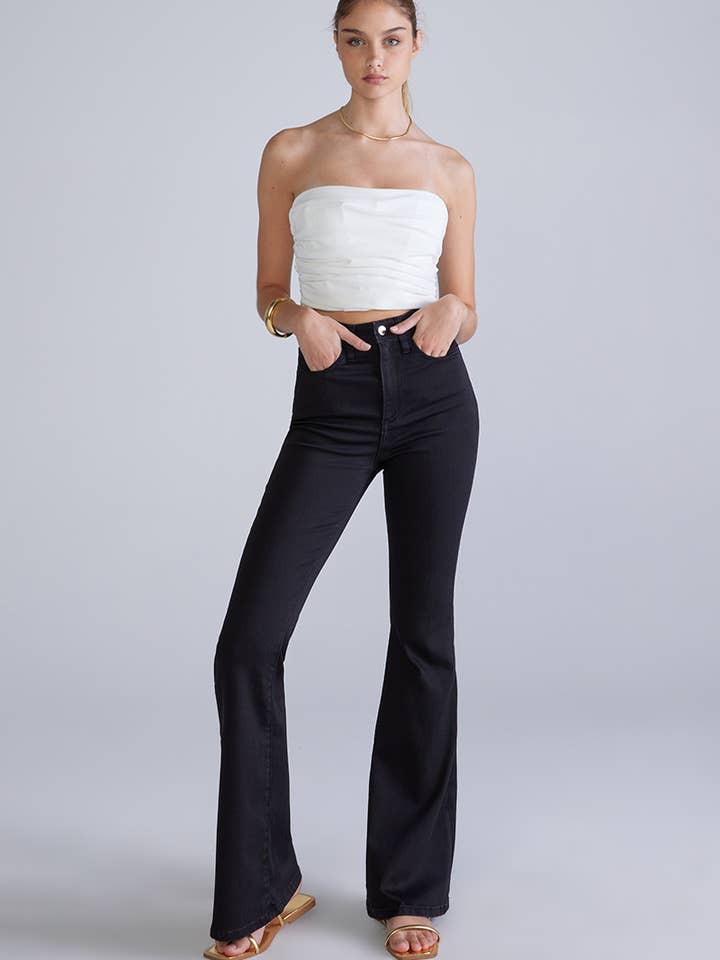 Fall Women's Black High Rise Clean Flare Denim Jean for wholesale by Ceros Jeans