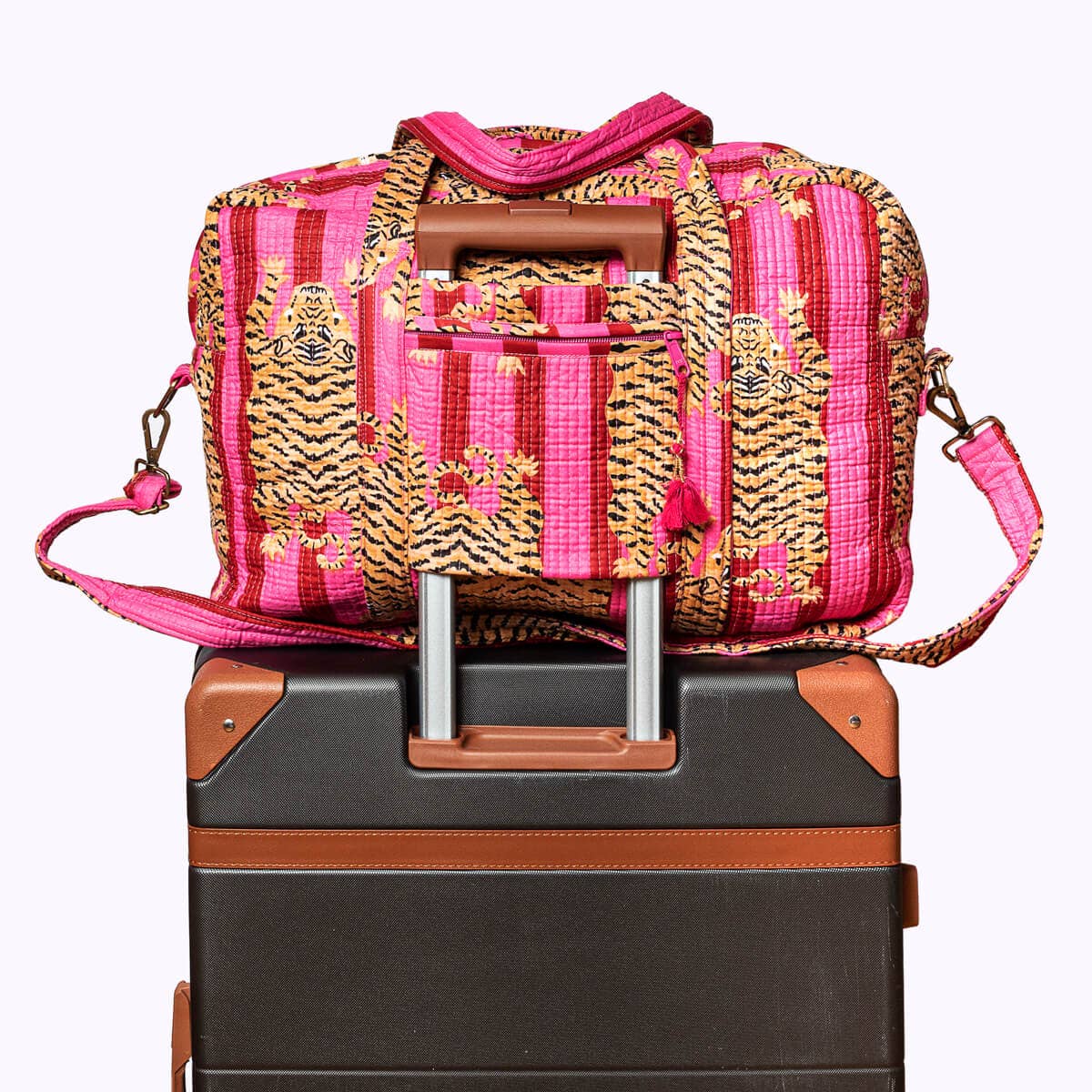 kikooni - Wholesale Weekender Bag - Women's - Large Travel Bag "Poppy Tiger LOVE"1