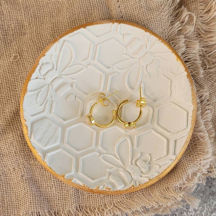 Plato Decorativo Abeja de Miel con Borde Dorado para venta al por mayor de Cornucopia Creative Studio