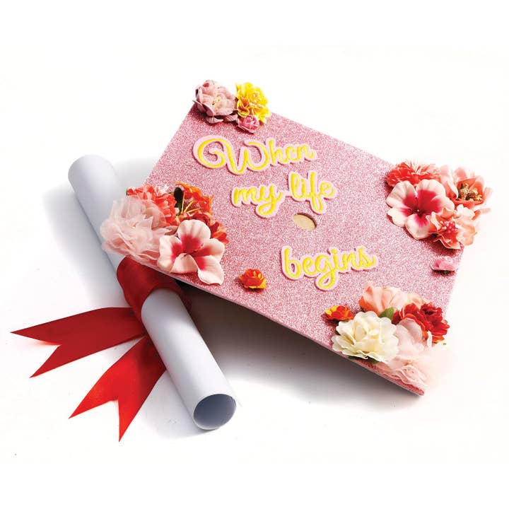 Decorazione floreale fatta a mano per cappello di laurea per la vendita all'ingrosso da parte di Once Upon A Time