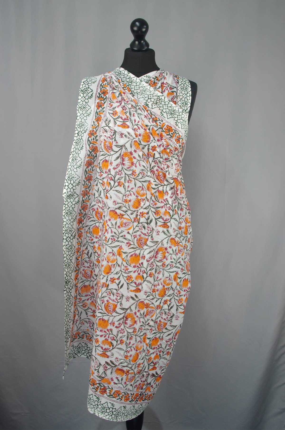 Kantha Decor - Vendita all'ingrosso Copricostume - Donna - Pareò Copricostume con motivo di uccelli e frutti1