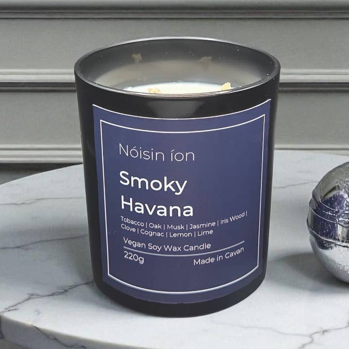 Smoky Havana - Parfum riche et sophistiqué inspiré des nuits cubaines pour la vente par Nóisin íon
