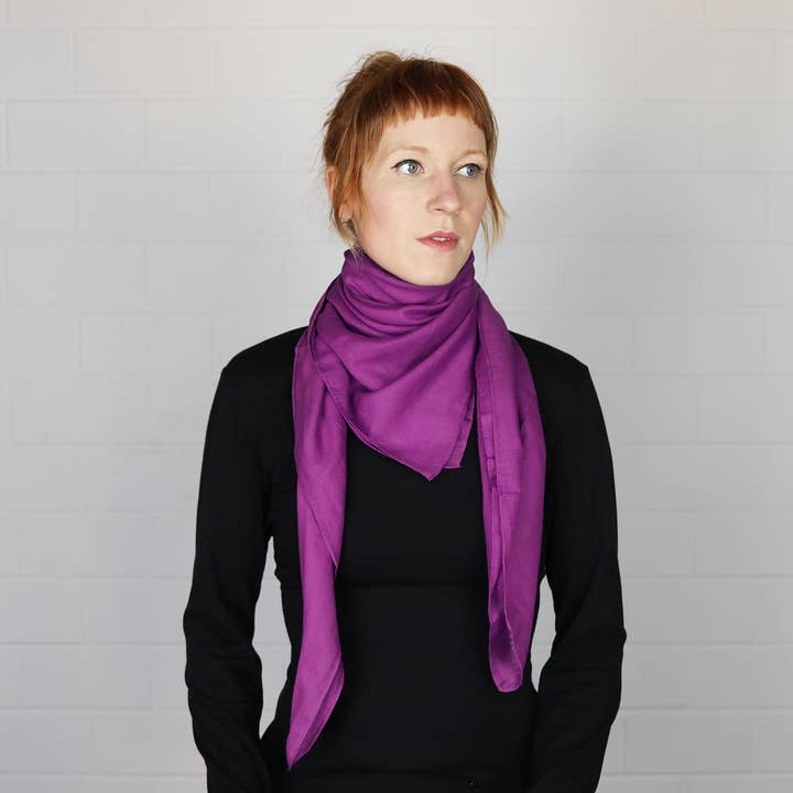 Tribal Trade GmbH - Wholesale Scarf - Unisex - Dark purple cotton cloth 100x100cm lightweight scarf shawl5
