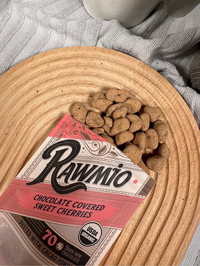 Windy City Organics - Wholesale Chocolate Covered Sweets - Chocolate Covered Sweet Cherries3