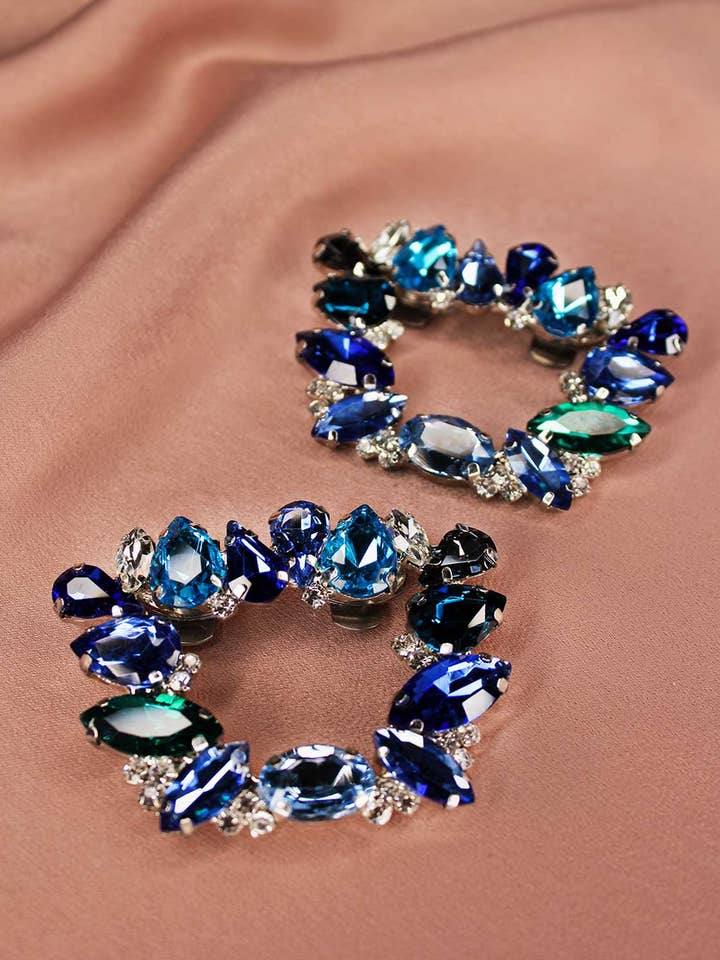 Malikas klipp för wholesale av Froufrouz