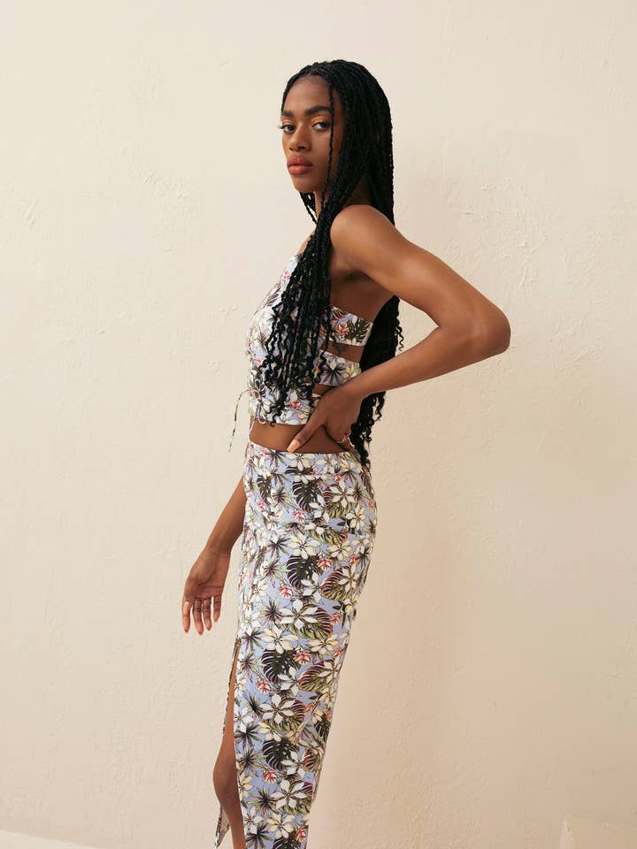 Haut à lacets imprimé pour la vente par Hilary MacMillan