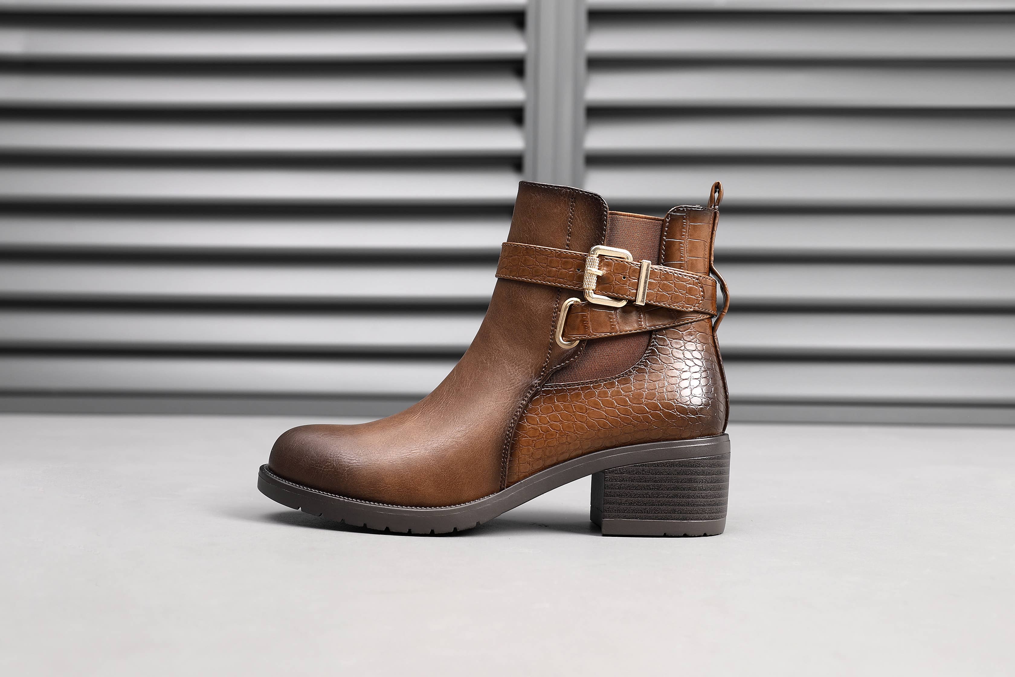 Top Staka - Wholesale Booties – Women's - A2351 Croc Mock Chic Ankle boots15