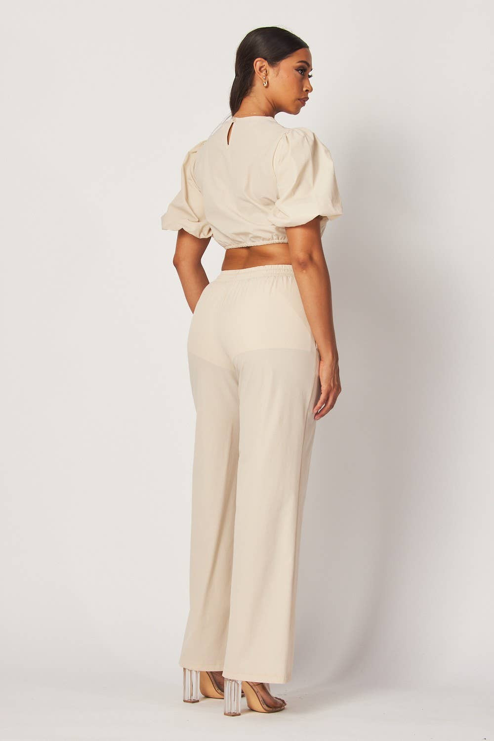 Hot & Delicious – wholesale Top & pants set (NOT Loungewear) – Women's – Tori Bubble Sleeve Crop Top & Pants Set (HDC32475)3