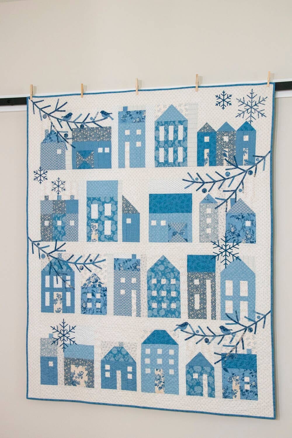 Laundry Basket Quilts - Wholesale Quilt - Winter Village Quilt Pattern 2