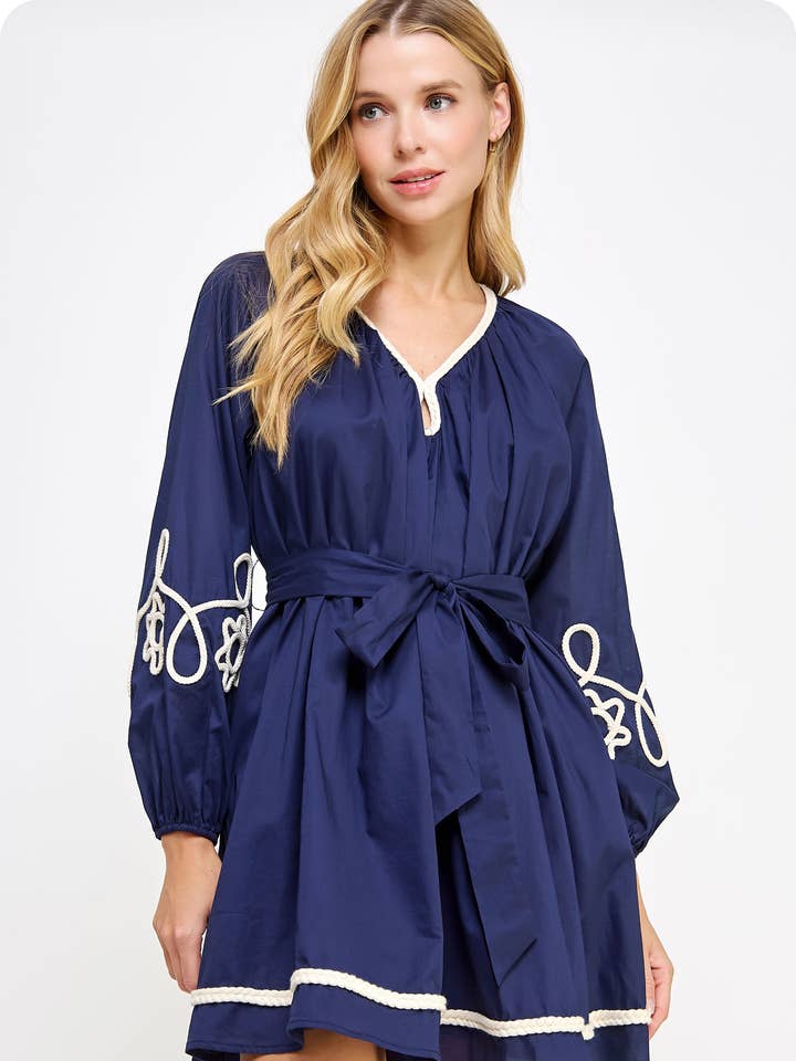 Flätad Trim Voile Miniklänning för wholesale av Strut & Bolt