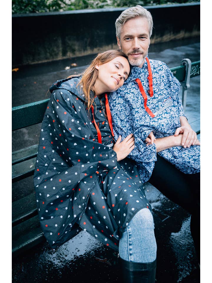 SMATI - Wholesale Poncho - Unisex - Black Rain Poncho with Cloud Dots in Red and White - Unisex
