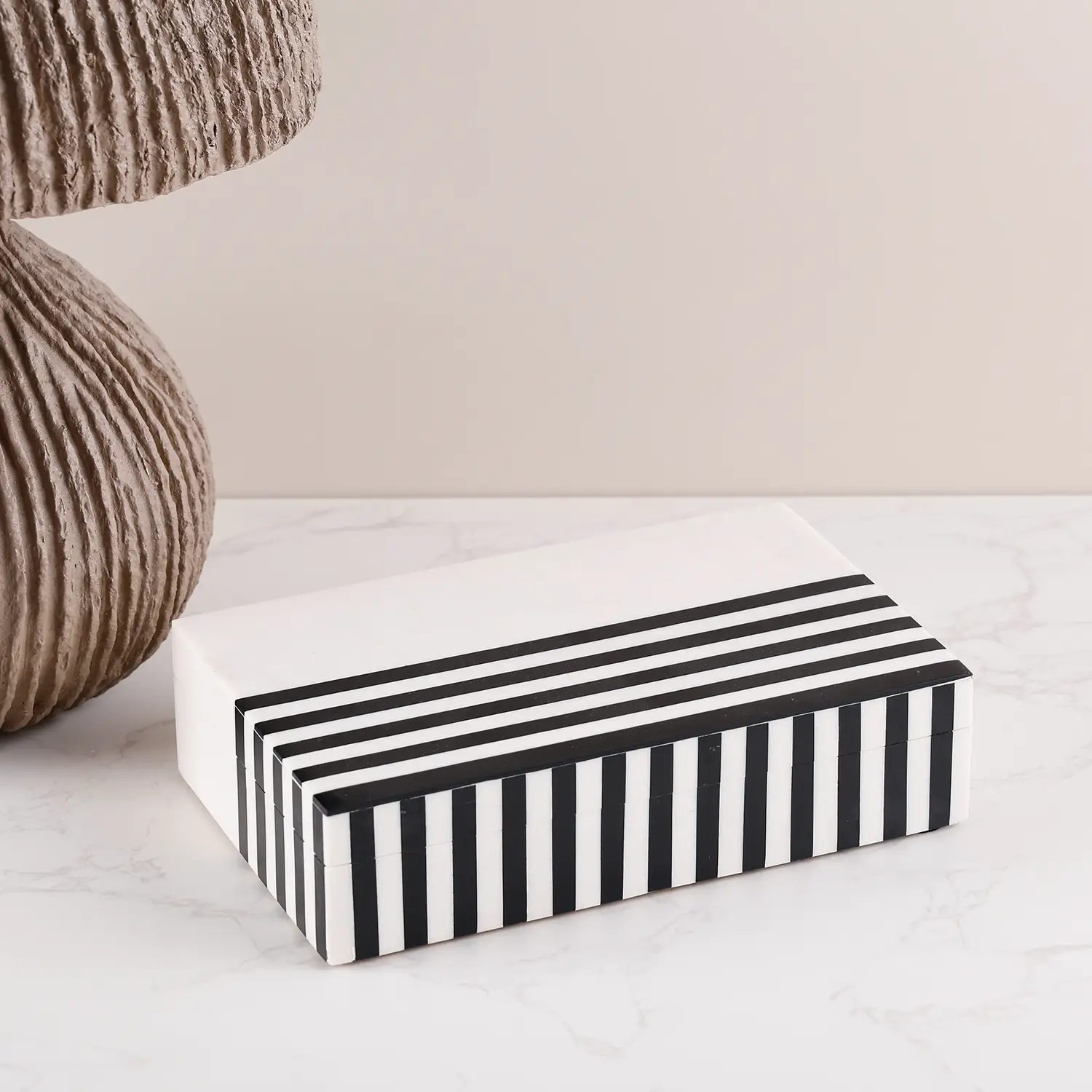 Handicrafts Home - Vente Boîtes décoratives - Boîte décorative Mono Plomb Blanc & Noir Disponible en 7 tailles12