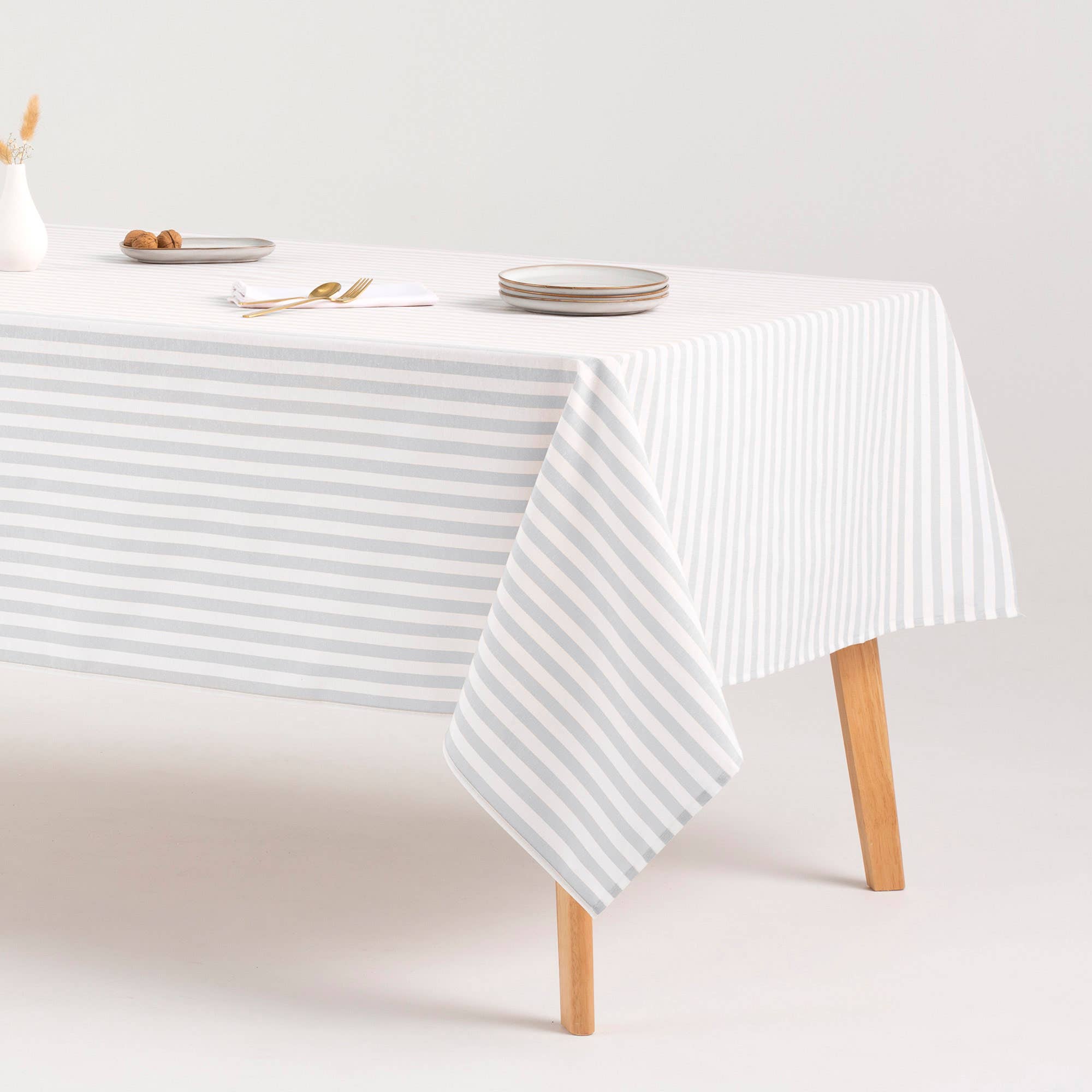 GAMUSI - Wholesale Tablecloth - Stain-resistant cotton tablecloth fabric feel stripes ALMA18