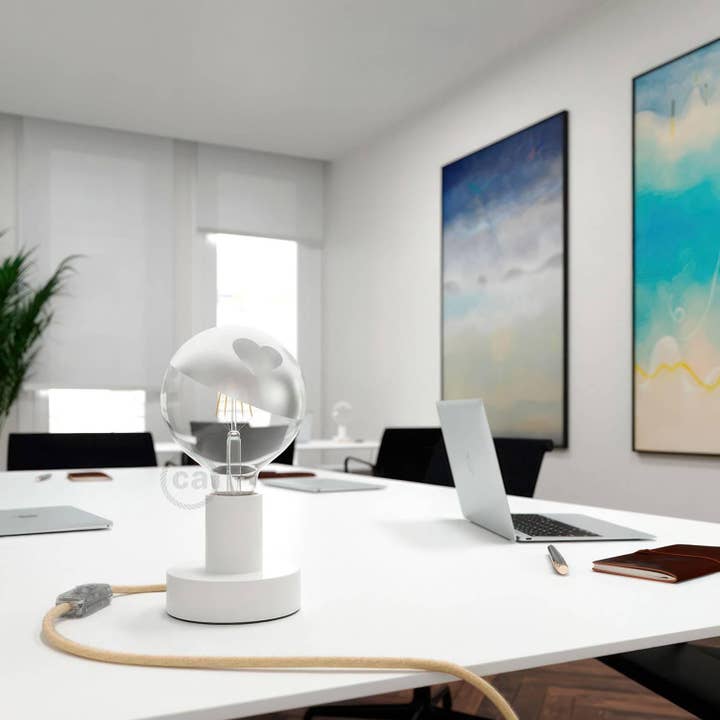 LIGHTINUP S.R.L. - Wholesale Accent/Desk Lamp - LED Bulb Globe G125 Short Filament Tattoo Line Lamp® Model2