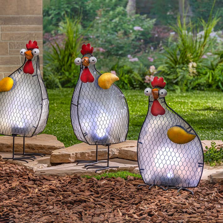 The Gerson Companies - Wholesale Decorative Figurine - 19.7"H Solar Metal Hens