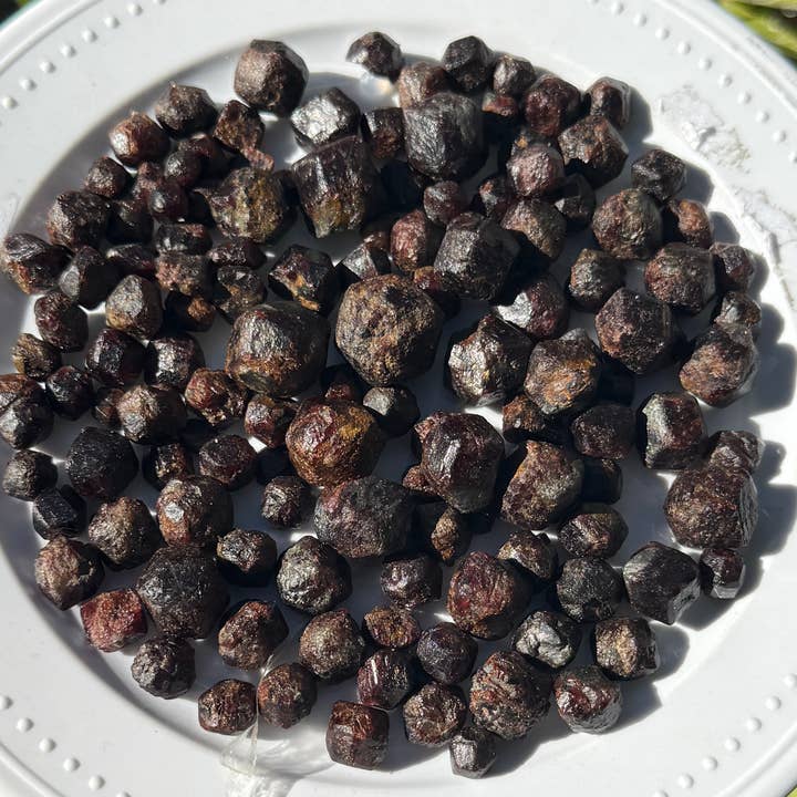 500 grams Rough garnet from Pakistan Skardu for wholesale by Metaphysical & Healing Crystals