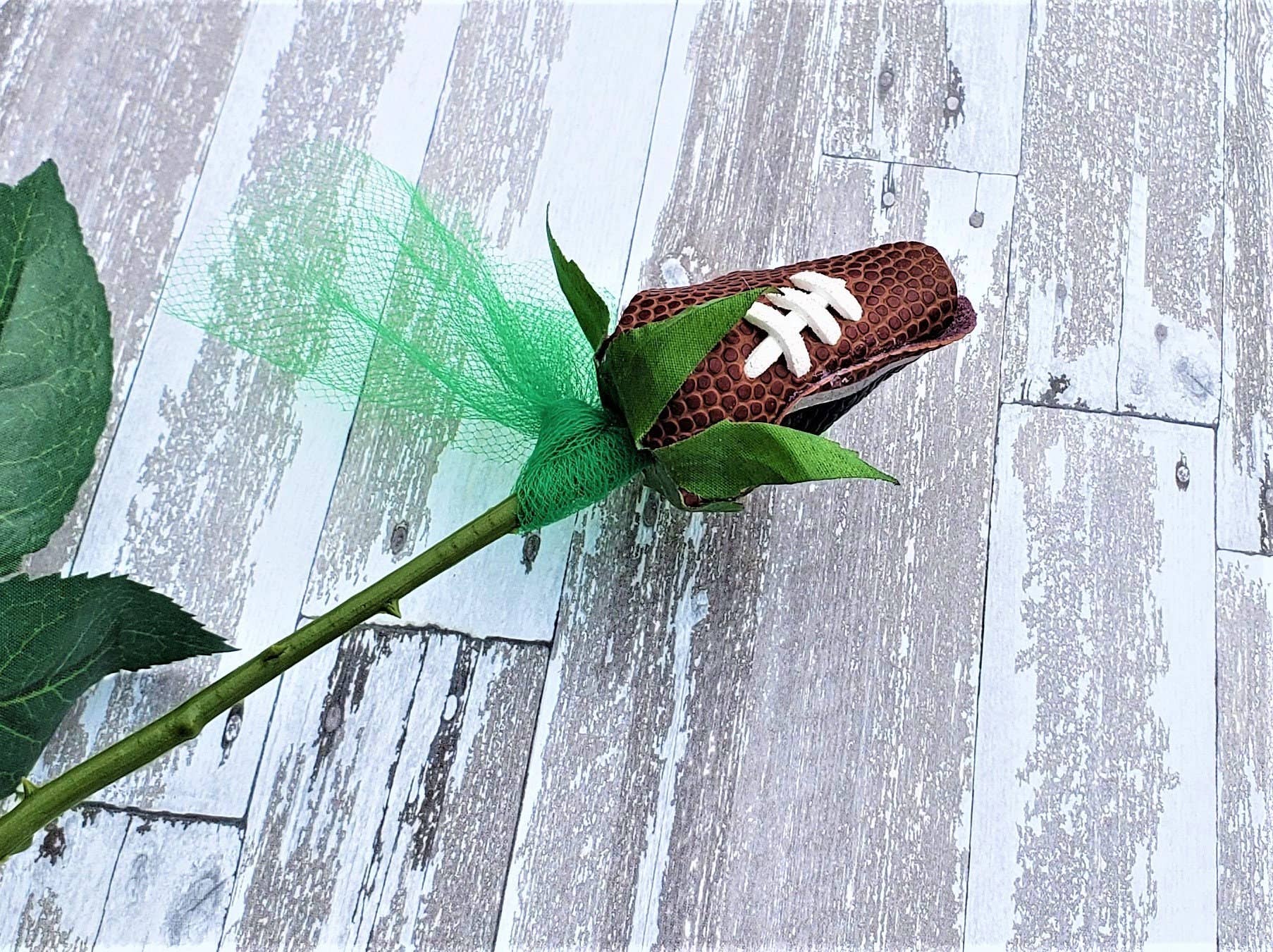 Home Run Accessories - Vendita all'ingrosso Fiori finti - Football Rose, Sport Rose, Matrimonio a tema calcistico, Pallone5