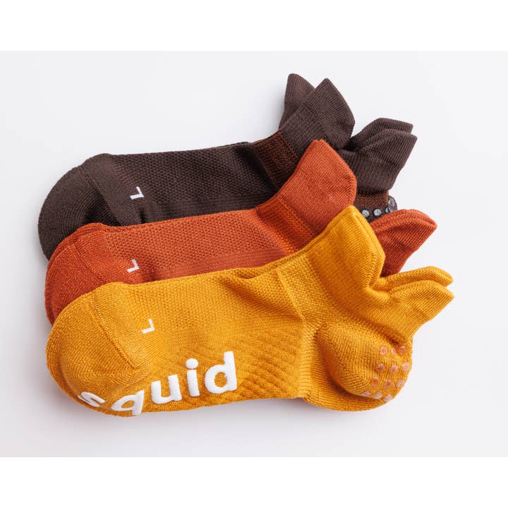 Performance Socks - Ankle - Men & Women - Fall Fanatic for wholesale by squid socks