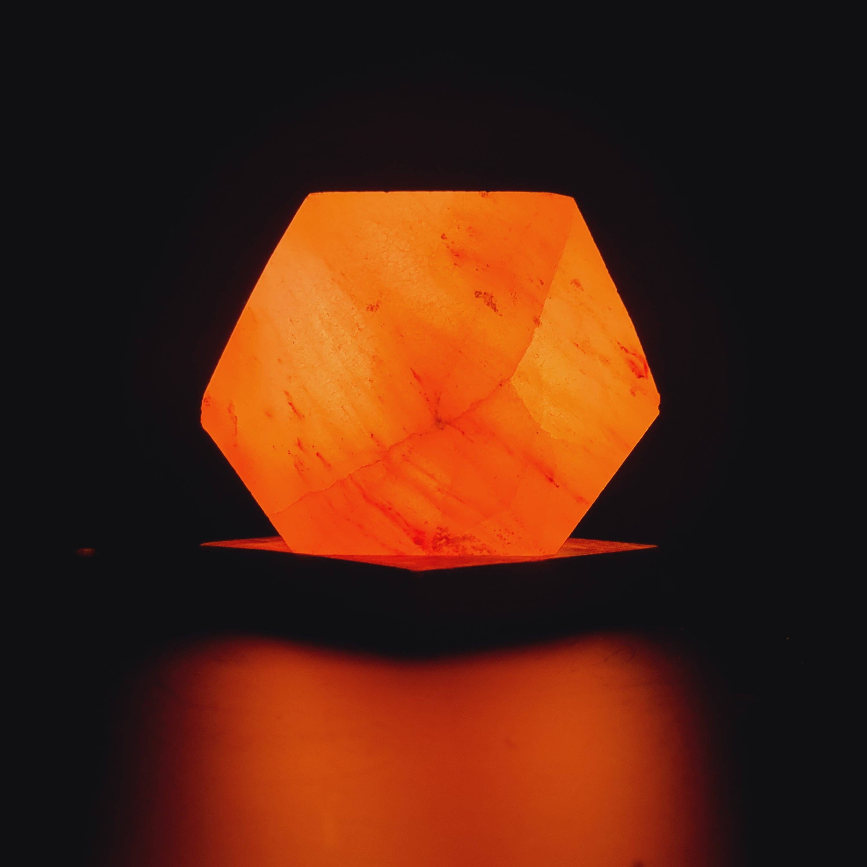 Gemstone Gifts Ltd. – wholesale Salt lamp – Himalayan Crystal Salt Lamp - Diamond3