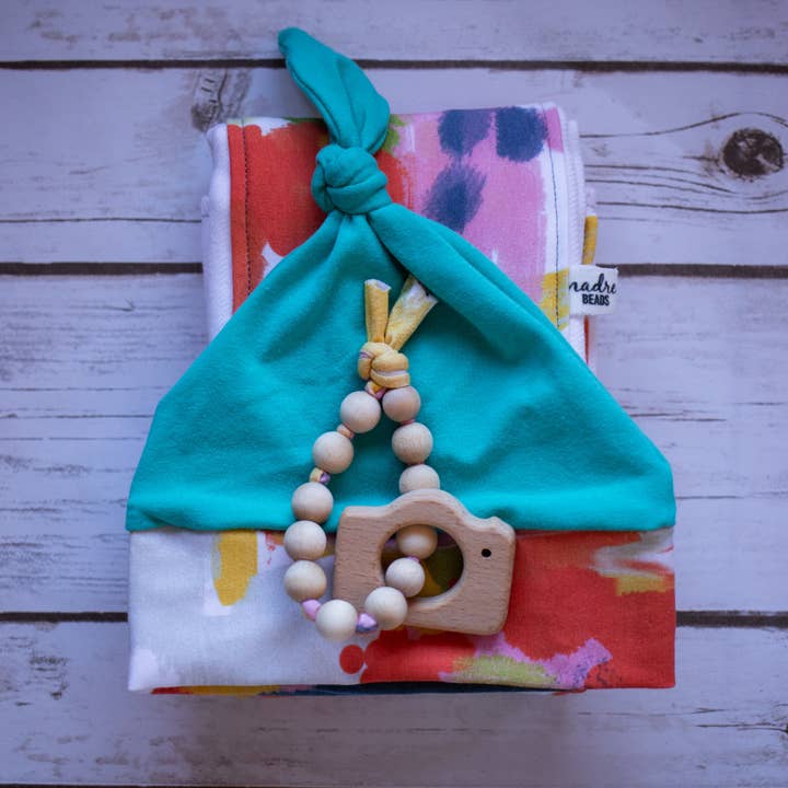 Coffret cadeau de fête prénatale virtuelle pour la vente par Brown Blackwell