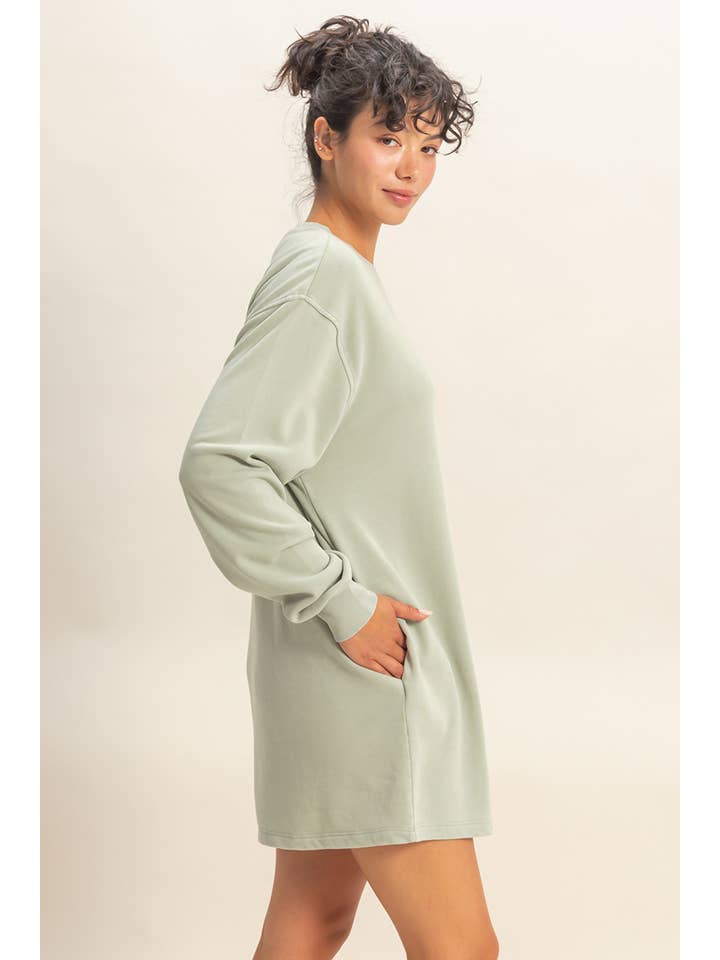 HYFVE – wholesale Dress – Women's – Mineral Washed Oversized Mini Sweatshirt Dress33