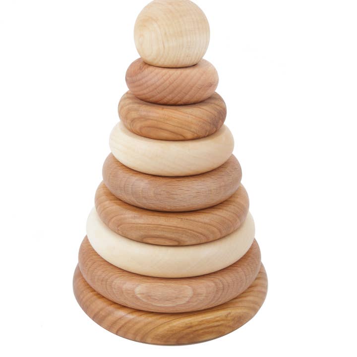 Natural round pyramid - montessori stacker for wholesale by Wooden Story Sp. z o.o.