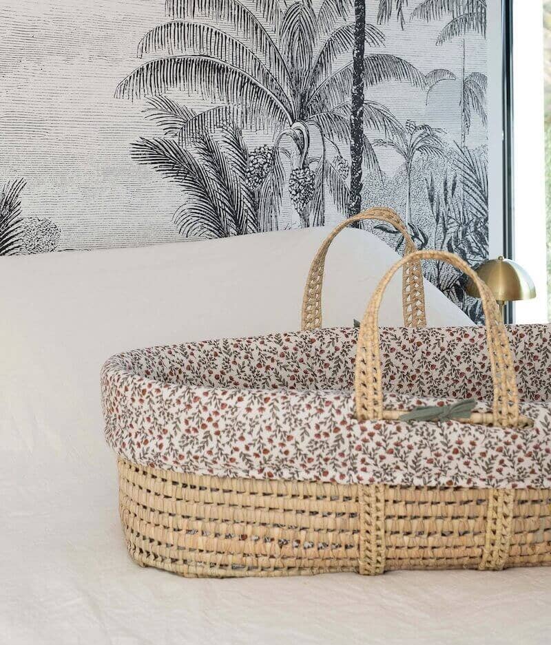 Manufacture des bébés français - Wholesale Bassinet - Baby - Madeleine floral green bassinet1