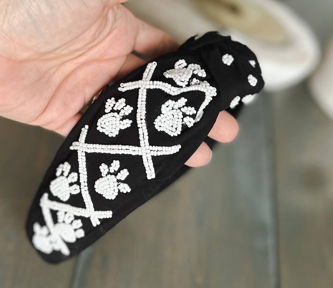 OBX Prep - Wholesale Haarband - Dames - Pootafdruk Zaad Kralen Teamgeest Topknoop Haarband – Cheer10