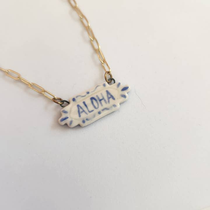 Crown & Heart - Wholesale Pendant/Charm Necklace - Bonjour Pendant Necklace2